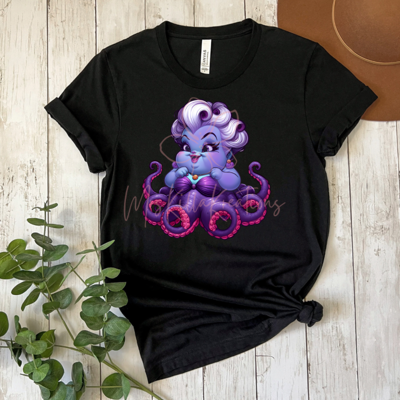 Sea villan  T-Shirt